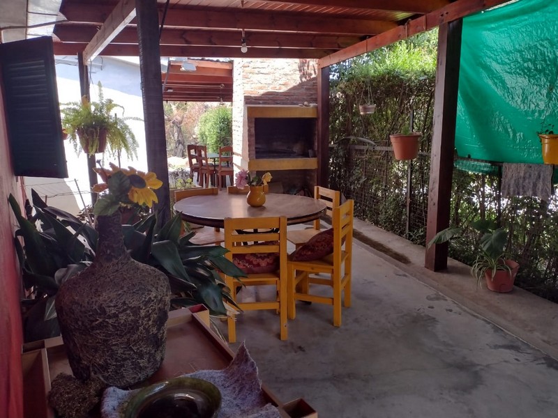 LAS 4 ESTRELLAS ROJAS 5