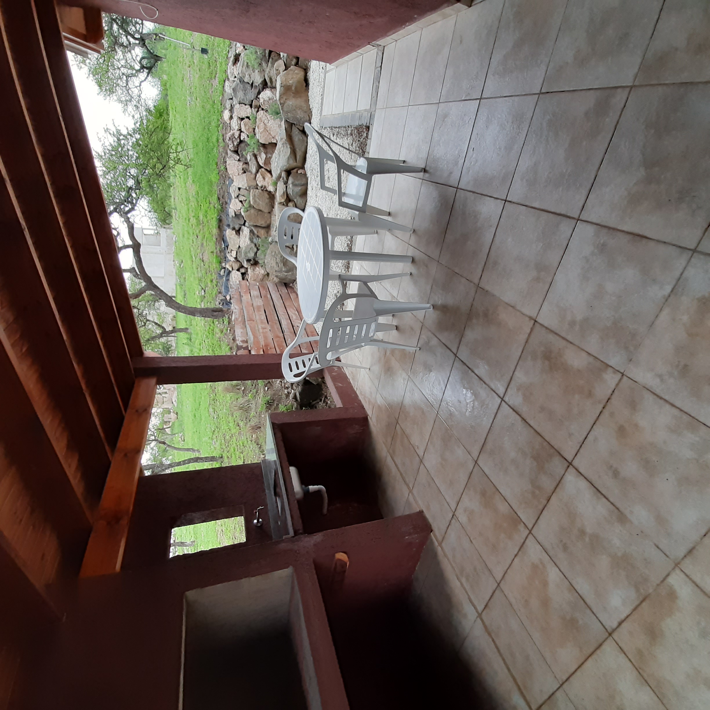 Cochera con asador Colibri