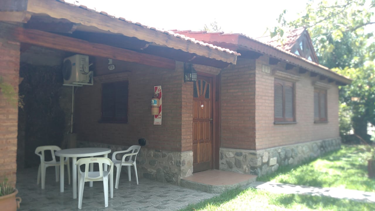 CASITA DE ALGARROBO (6)